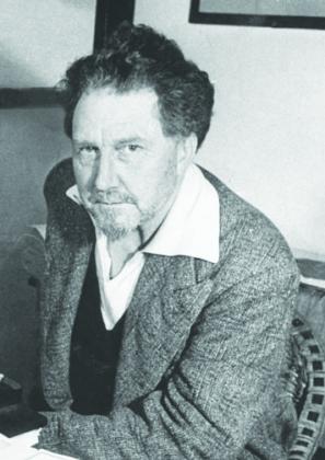 Federal court decides to release poet Ezra Pound from hospital for criminally insane