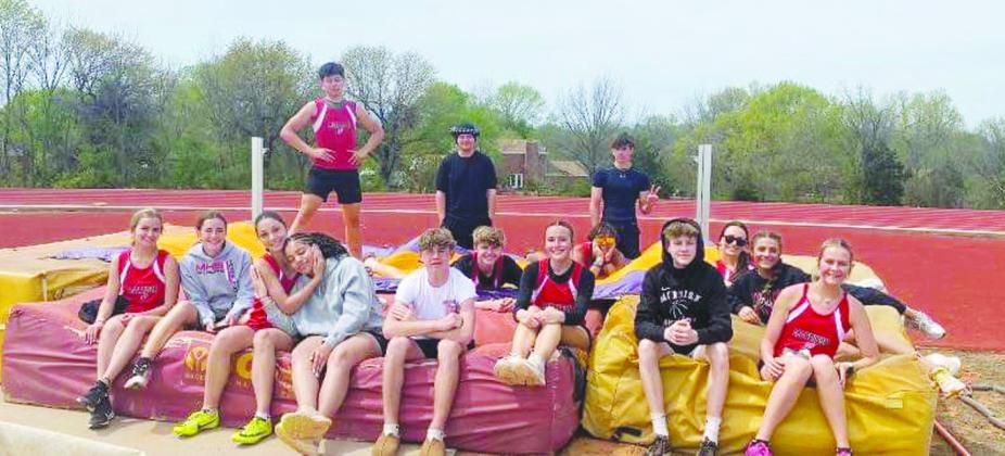 Morrison track teams to compete in Regionals