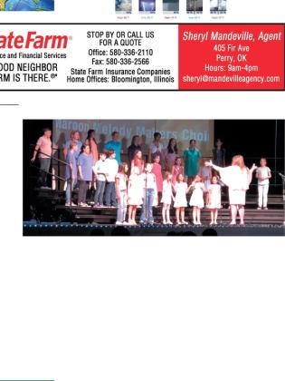 Above, the Maroon Melodymakers, Upper Elementary’s Honor Choir, followed with ‘A Sky Full of Dreams’.