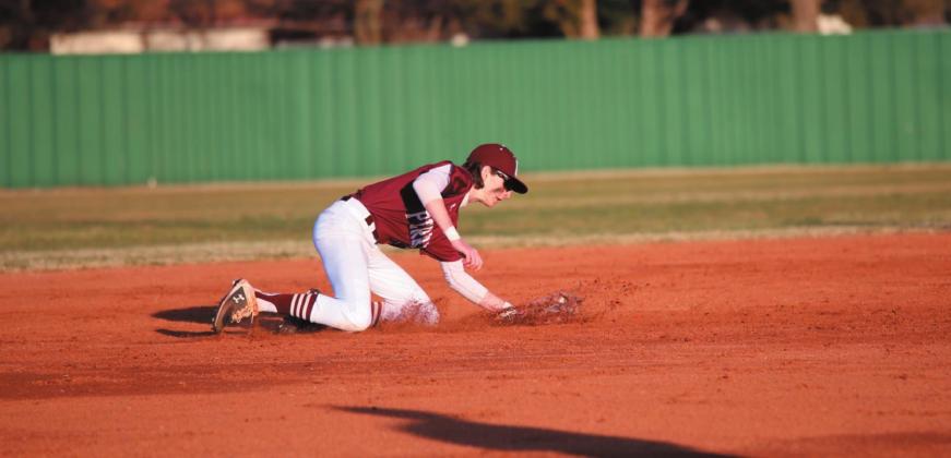 Maroons Baseball earns ‘W’ on opening day